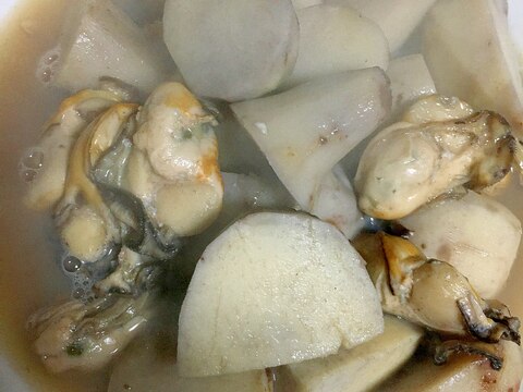 牡蠣と里芋の煮物